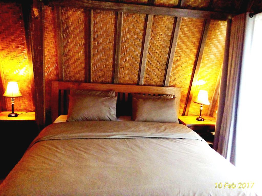Shania Guest house