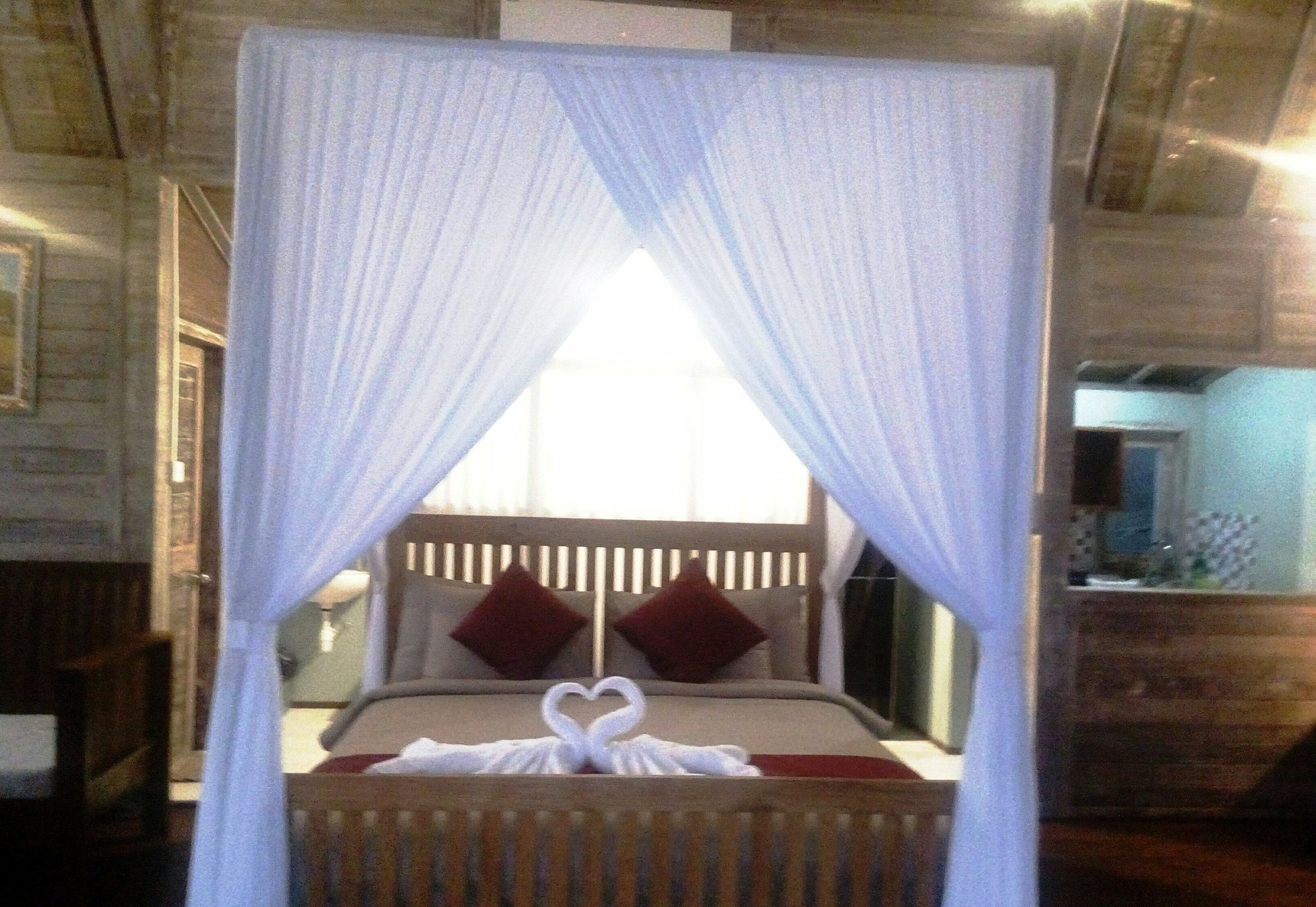 Shania Kuta (Bali)