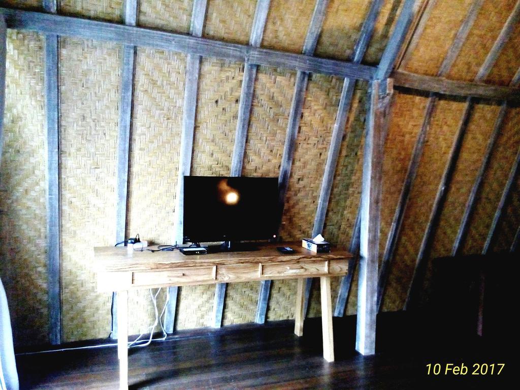 Shania Kuta (Bali)